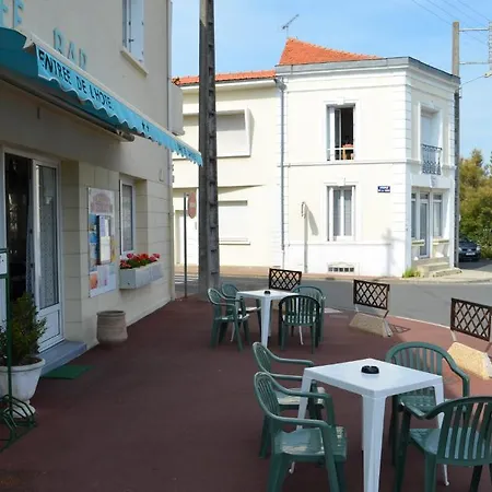 Hotel De L'arrivee Fouras